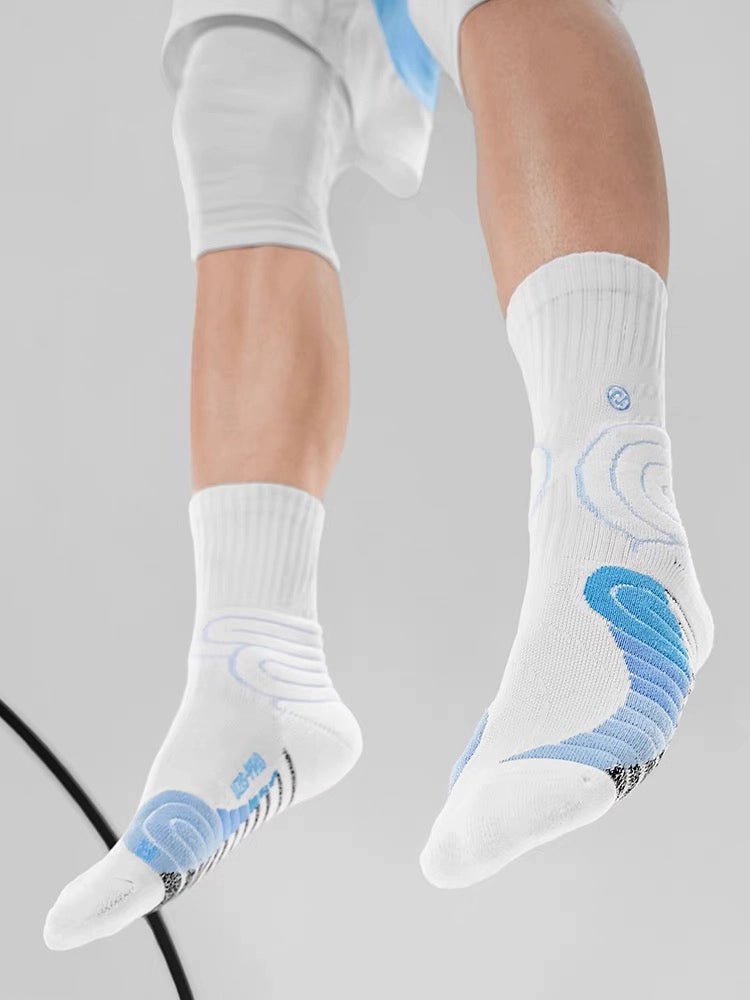 UZIS Pro Basketball Socks | 360° Grip Arch Compression